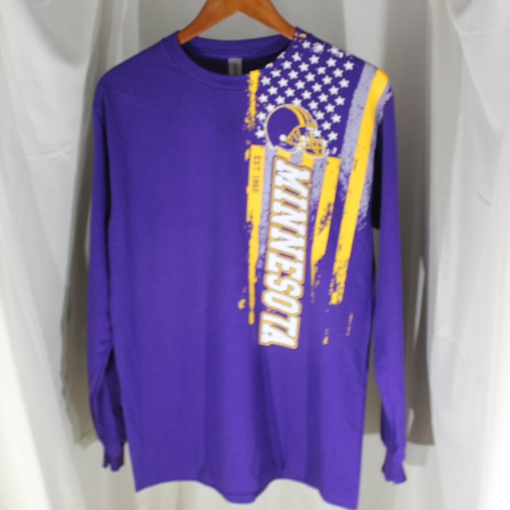 Gildan Minnesota Football Long Sleeve Tee Shirt - Size M